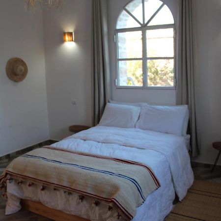 Bed and Breakfast Les Jardins Fleuris Ес-Сувейра Екстер'єр фото